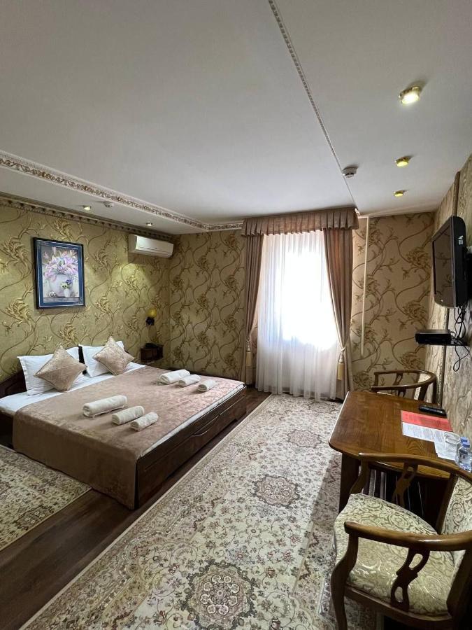 Hotel Papillon Tashkent Exterior photo