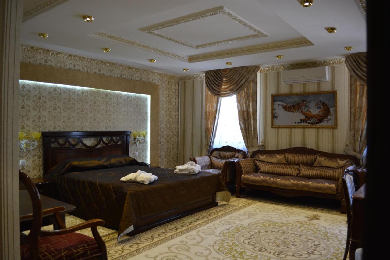 Hotel Papillon Tashkent Exterior photo