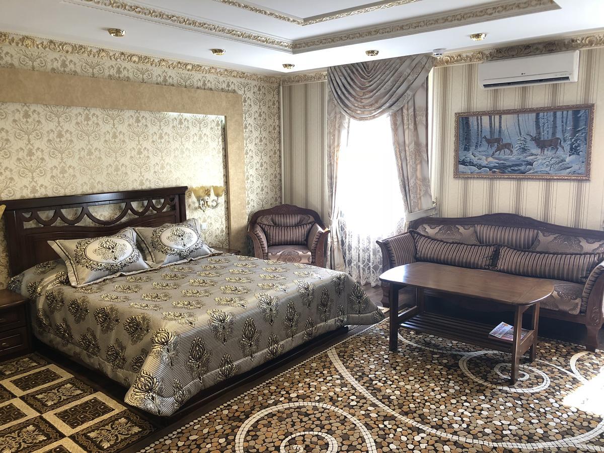 Hotel Papillon Tashkent Exterior photo